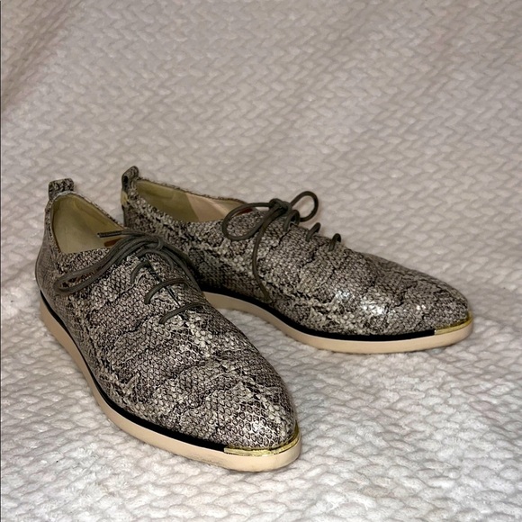 Cole Haan Womens Grand Ambition Snakeskin Patterned Shoes Grand Ambition Sz 8.5 - Picture 1 of 10
